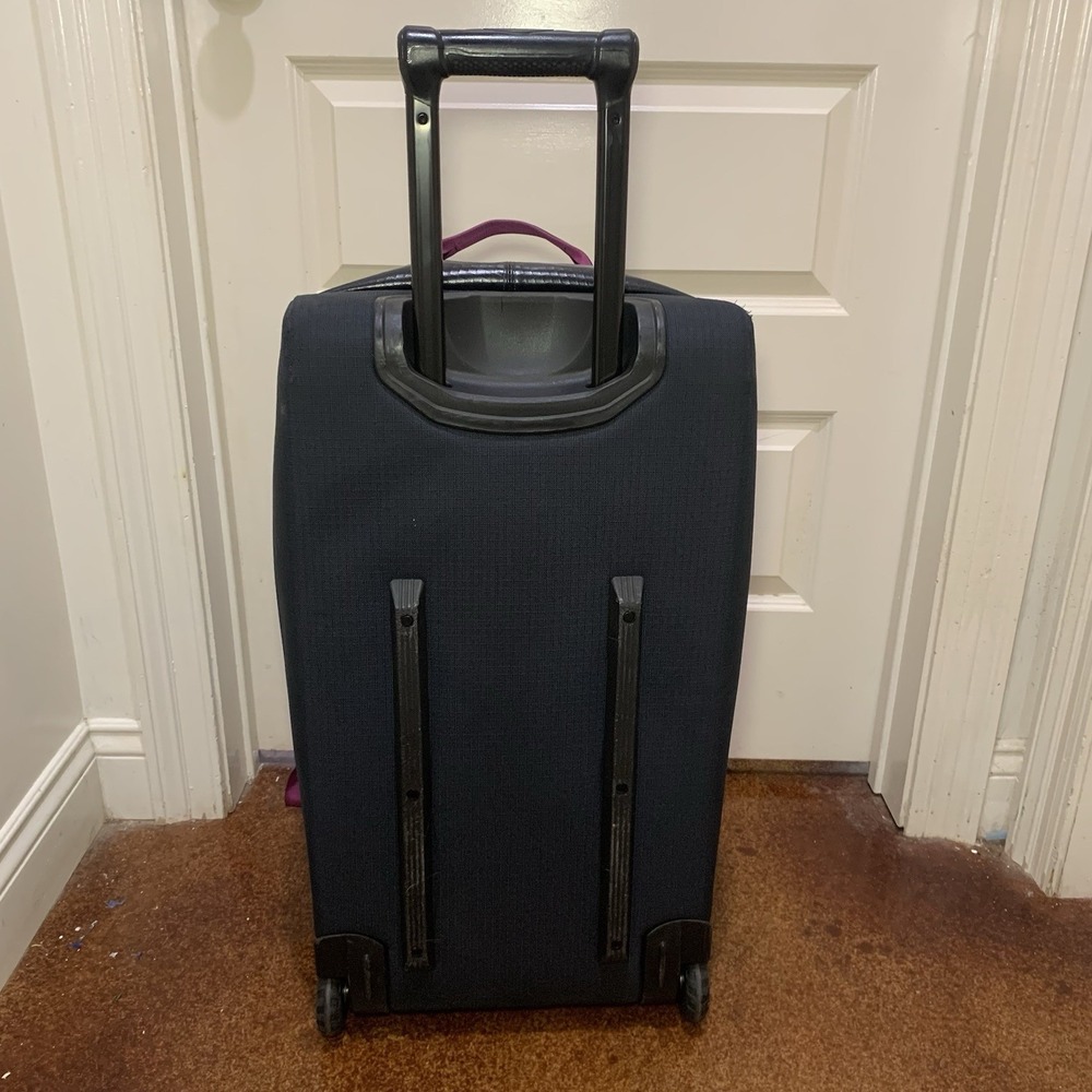 RARE Patagonia Black Hole Wheeled Duffel 70L pitch blue bag pack Rolling Case - Picture 11 of 16